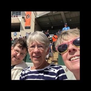 Meet your Posher, Kelly